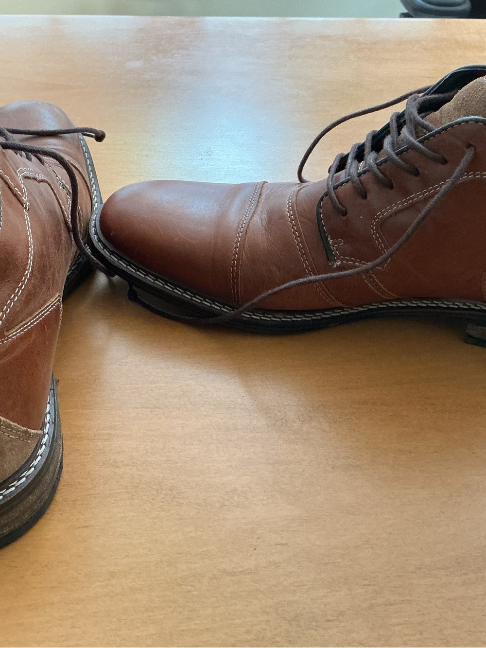 Men's Tan Leather Chukka Boots with Contrast Stitching - Picture 2 of 8